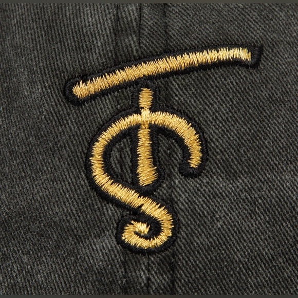 Authentic Taylor Swift TS WASHED BLACK DAD HAT Original Sealed W/ Purple Hearts - Picture 3 of 11